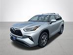 2023 Toyota Highlander AWD SUV for sale #B210780 - photo 2