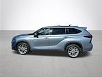 2021 Toyota Highlander AWD SUV for sale #C210346 - photo 10