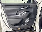 2020 Toyota Highlander AWD SUV for sale #C709136 - photo 10