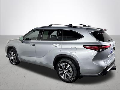 2020 Toyota Highlander 4x4 SUV for sale #C835961 - photo 2