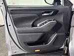 2020 Toyota Highlander 4x4 SUV for sale #C835961 - photo 10