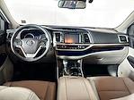 Used 2016 Toyota Highlander Limited Platinum for sale #C836430 - photo 12