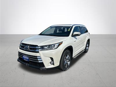 2017 Toyota Highlander 4x4 SUV for sale #CP210761 - photo 2