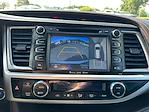 2017 Toyota Highlander 4x4 SUV for sale #CP210761 - photo 18