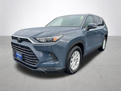 Used 2025 Toyota Grand Highlander - photo 1