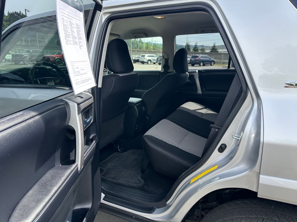 Used 2016 Toyota 4Runner - photo 15
