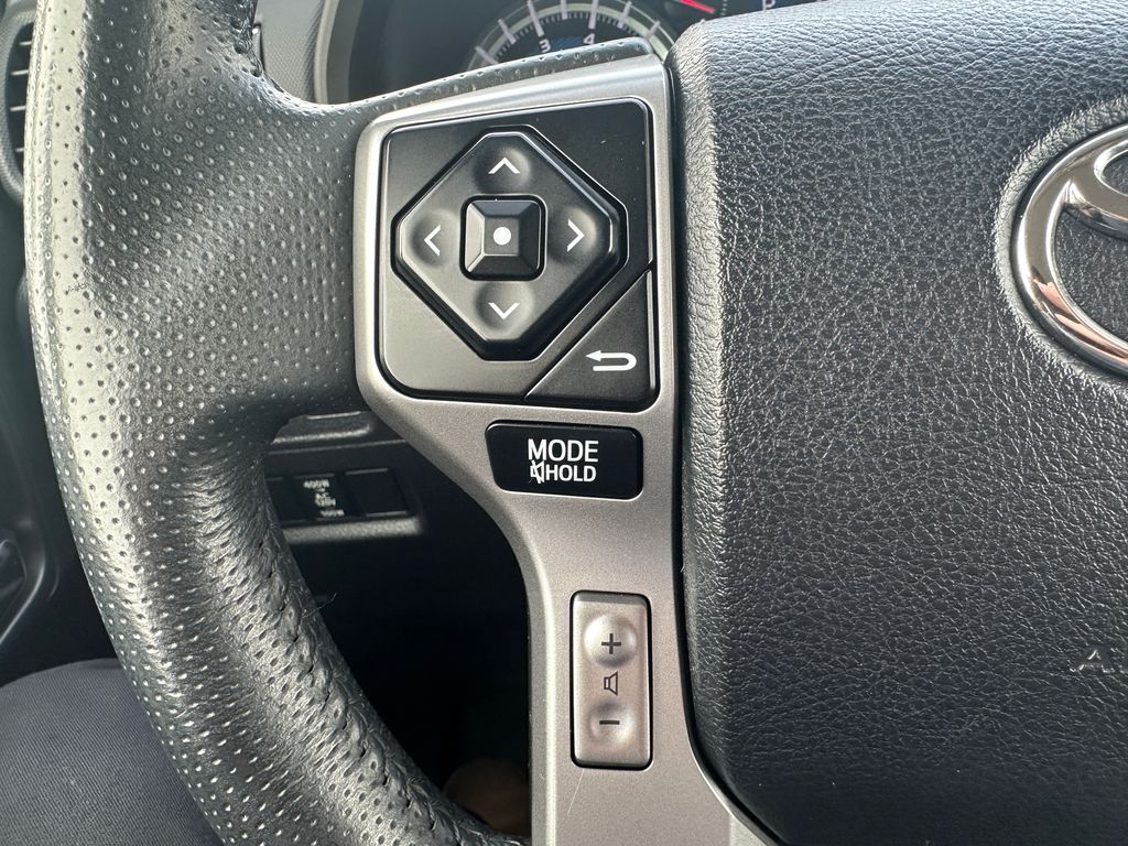 Used 2016 Toyota 4Runner - photo 21