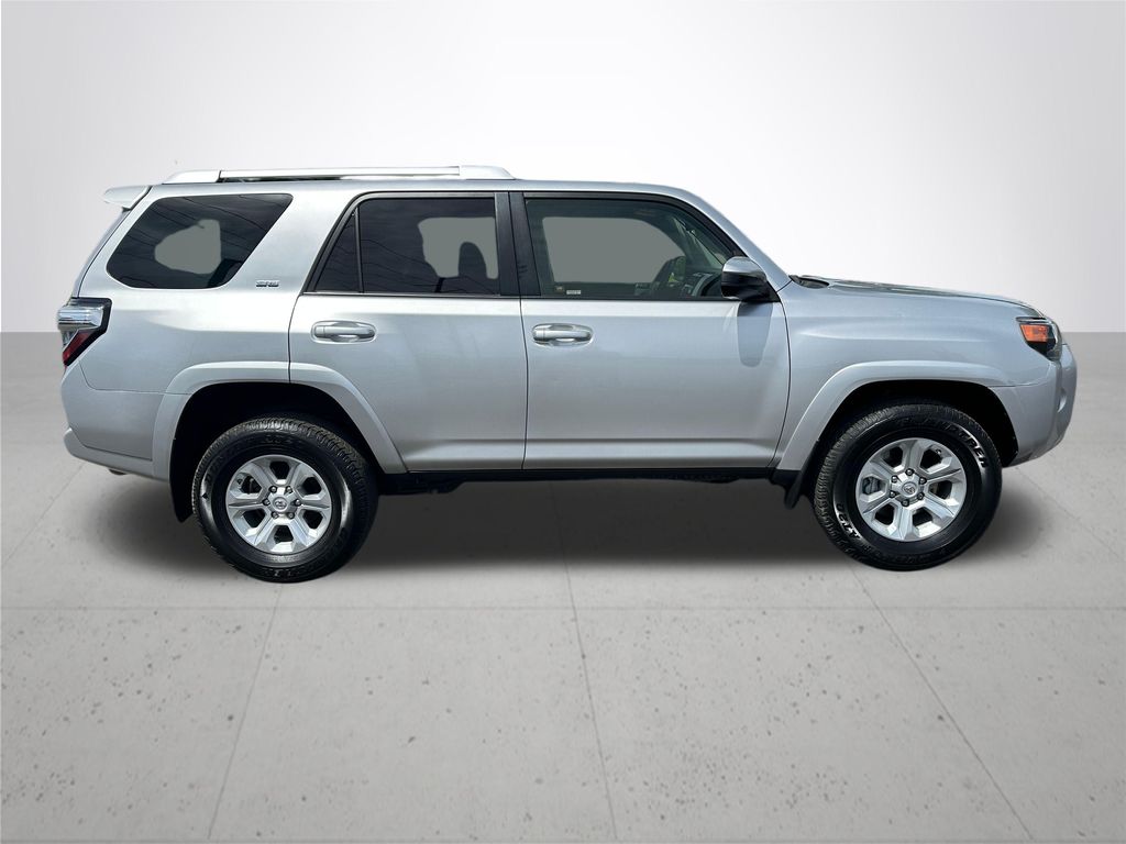Used 2016 Toyota 4Runner - photo 9