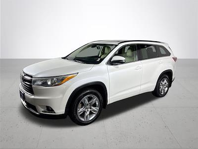 Used 2016 Toyota Highlander Limited Platinum for sale #CP836561 - photo 2