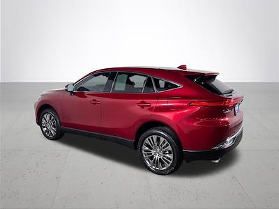 Used 2024 Toyota Venza - photo 1