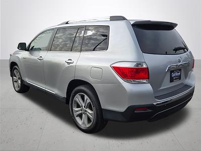 2013 Toyota Highlander FWD SUV for sale #CP907156 - photo 2