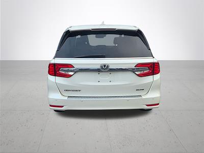 2018 Honda Odyssey FWD Minivan for sale #CP907481 - photo 2