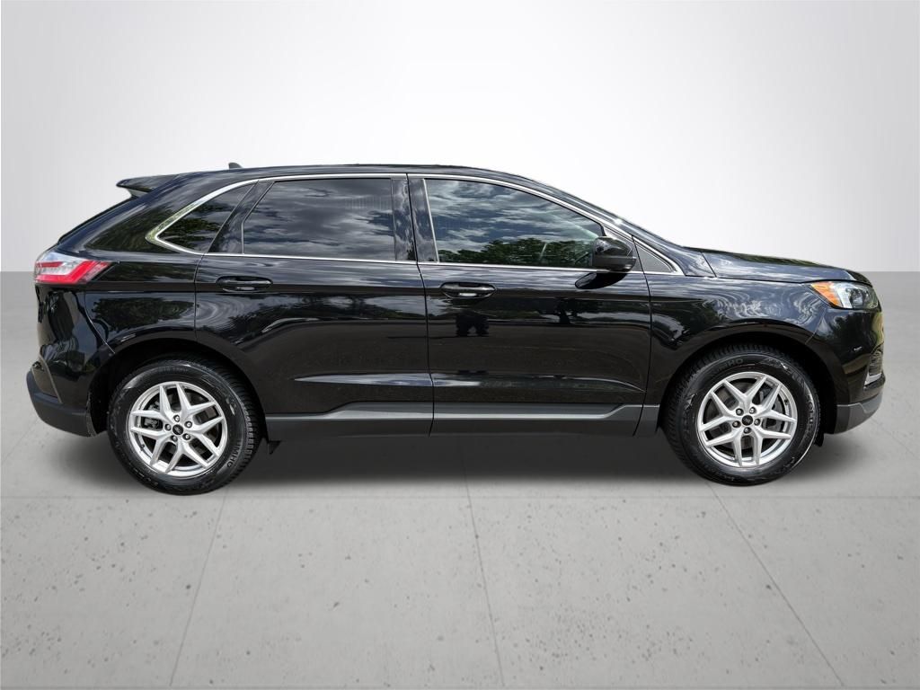 Used 2023 Ford Edge - photo 8
