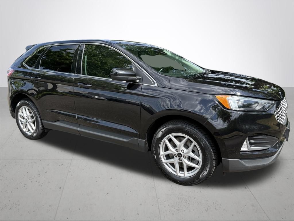 Used 2023 Ford Edge - photo 2