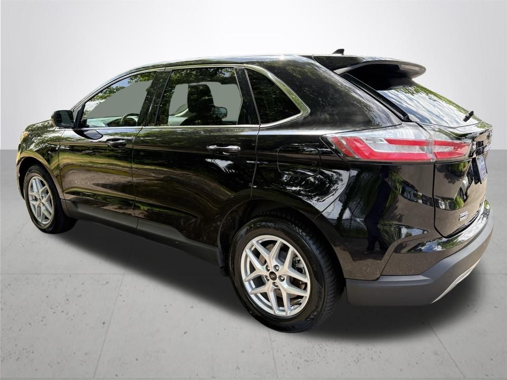 Used 2023 Ford Edge - photo 2