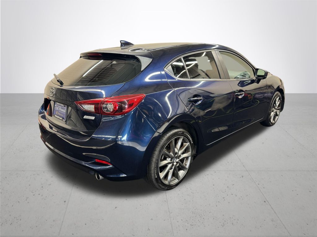 Used 2018 Mazda3 - photo 8