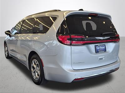 2023 Chrysler Pacifica FWD Minivan for sale #CPY4976 - photo 2