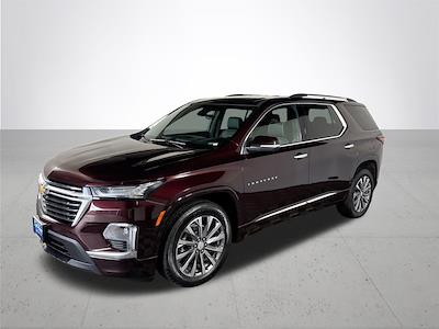 Used 2023 Chevrolet Traverse - photo 1
