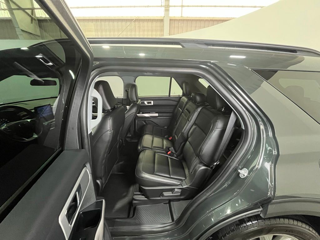 Used 2022 Ford Explorer - photo 20