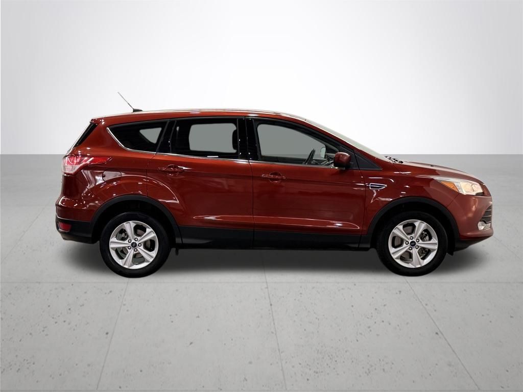 Used 2016 Ford Escape - photo 10