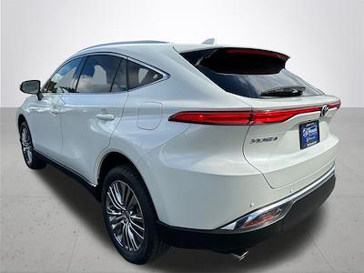 Used 2022 Toyota Venza XLE AWD SUV for sale #P209998 - photo 2