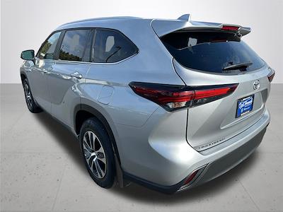 2024 Toyota Highlander AWD SUV for sale #P210100 - photo 2