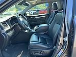 2017 Toyota Highlander 4x4 SUV for sale #P210589 - photo 13