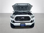 2018 Toyota Tacoma Double Cab 4x4 Pickup for sale #P210596 - photo 5