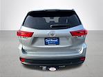 Used 2018 Toyota Highlander LE for sale #P211192 - photo 9