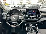 Used 2021 Toyota Highlander LE for sale #P211247 - photo 17