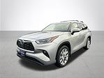 Used 2021 Toyota Highlander Limited for sale #P211279 - photo 3