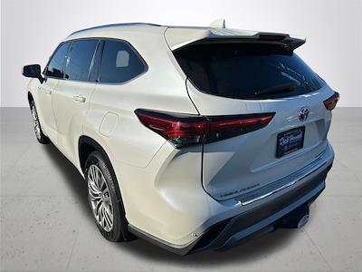 2021 Toyota Highlander AWD SUV for sale #P211288 - photo 2