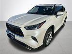 2021 Toyota Highlander AWD SUV for sale #P211288 - photo 3