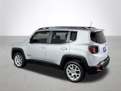 Used 2019 Jeep Renegade Latitude AWD SUV for sale #P385242 - photo 2