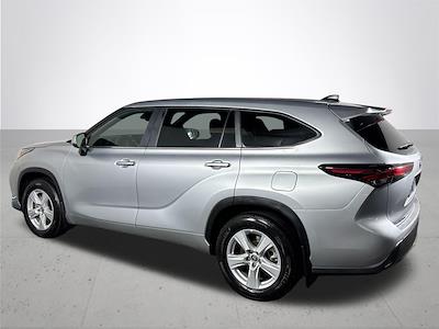 2024 Toyota Highlander AWD SUV for sale #P385793 - photo 2