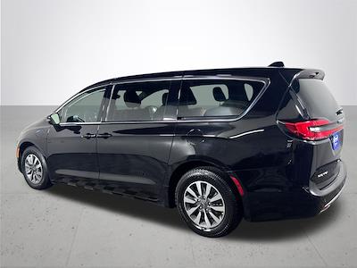 2024 Chrysler Pacifica FWD Minivan for sale #P385816 - photo 2