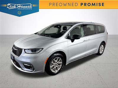 Used 2024 Chrysler Pacifica Touring L Minivan for sale #P385901 - photo 1