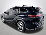 2023 Toyota Highlander FWD SUV for sale #P386079 - photo 2