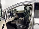 Used 2024 Chrysler Pacifica Select Minivan for sale #P386145 - photo 11