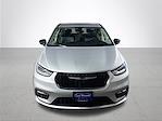 Used 2024 Chrysler Pacifica Select Minivan for sale #P386145 - photo 3