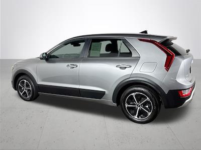 Used 2023 Kia Niro LX SUV for sale #P835558 - photo 2
