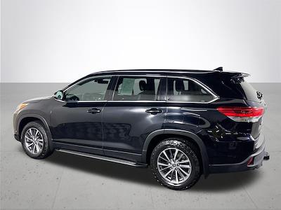 2019 Toyota Highlander AWD SUV for sale #P836193 - photo 2