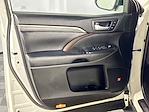 Used 2019 Toyota Highlander Limited Platinum for sale #P836579 - photo 10