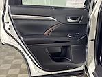 Used 2019 Toyota Highlander Limited Platinum for sale #P836579 - photo 20