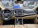 2019 Toyota Highlander AWD SUV for sale #P907185 - photo 17