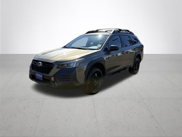 Used 2022 Subaru Outback - photo 2