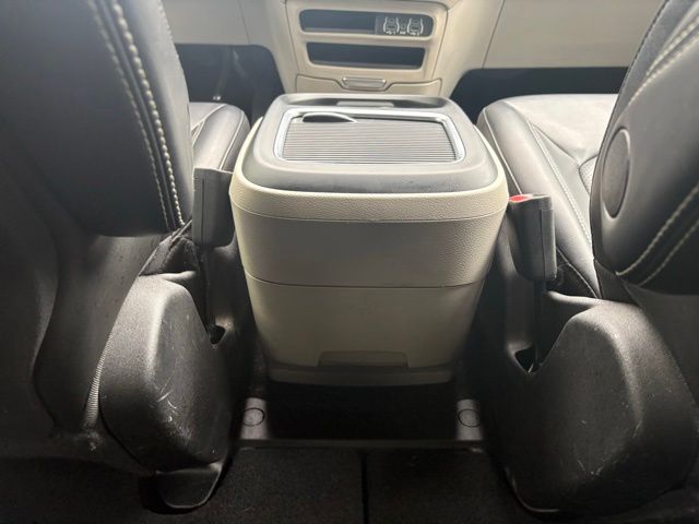 Used 2023 Chrysler Pacifica - photo 17