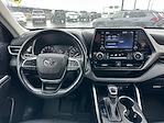 Used 2022 Toyota Highlander XLE for sale #PB211336 - photo 16