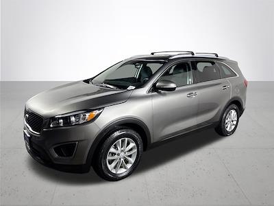 Used 2017 Kia Sorento - photo 1
