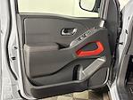 2024 Nissan Frontier Crew Cab 4x4 Pickup for sale #PB80522 - photo 10